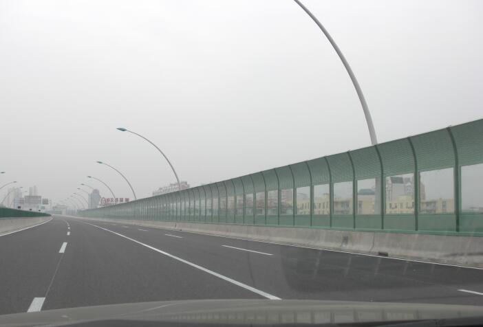 上海中环上中路隧道隔音栏 PC耐力板